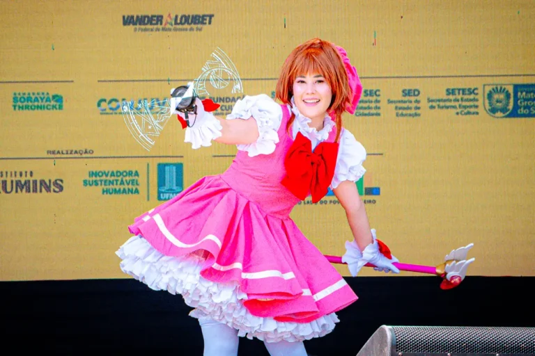 Cosplay transforma o FestJuv em palco de fantasia, criação e pertencimento